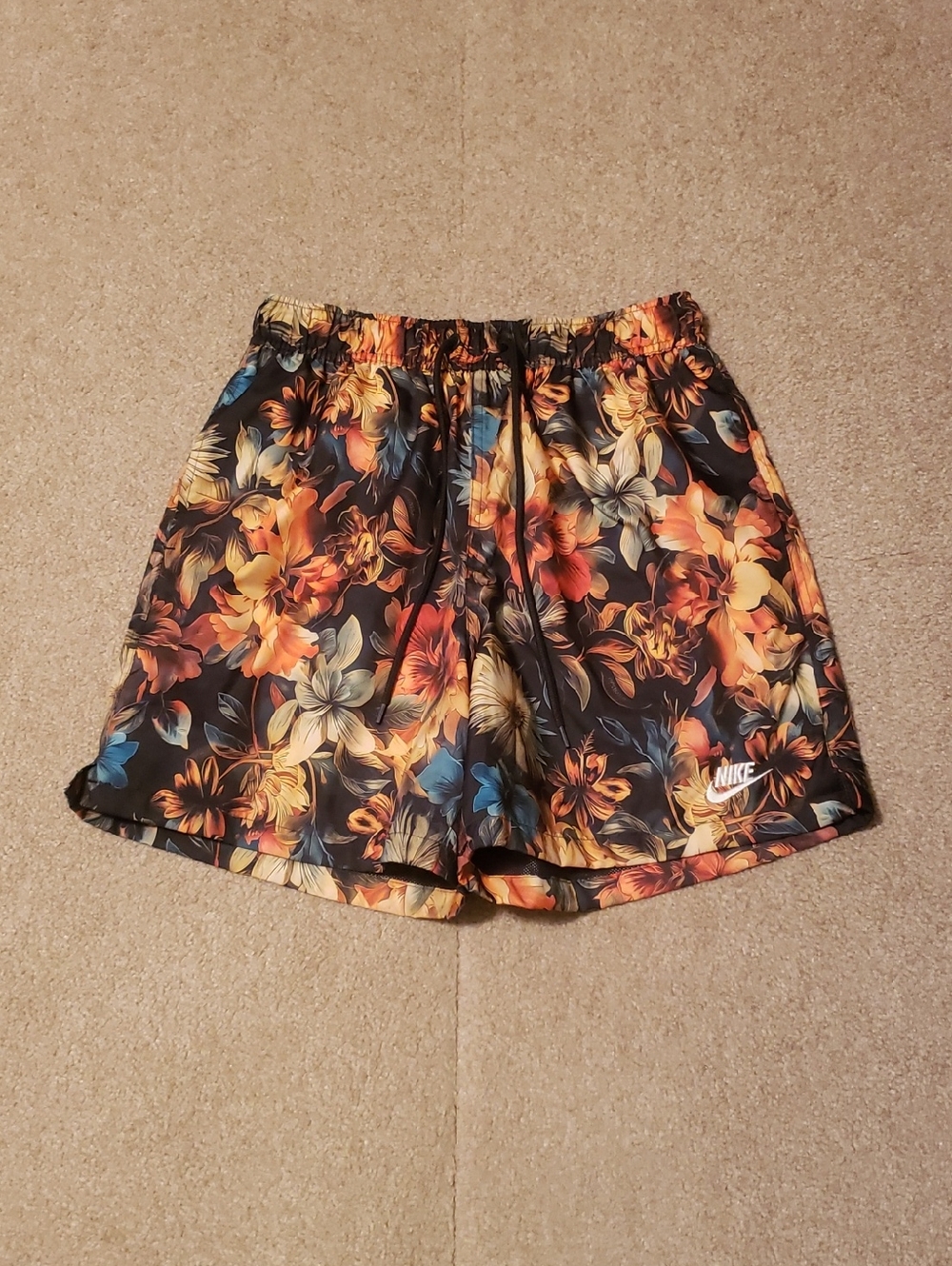 Nike Club Men's Flow Floral Print Shorts